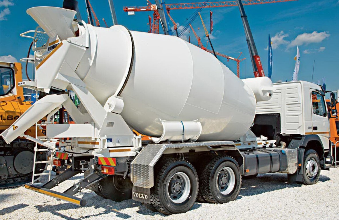 Professional concrete mixer truck at residential job site in Redwood City